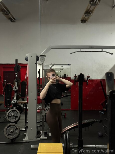 asiatische influencer-onlyfans akt galerien