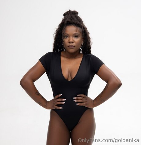 Goldanika beste pornostar bilder