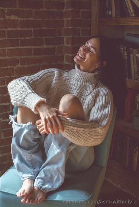 Asmrwitholivia porno top fotos