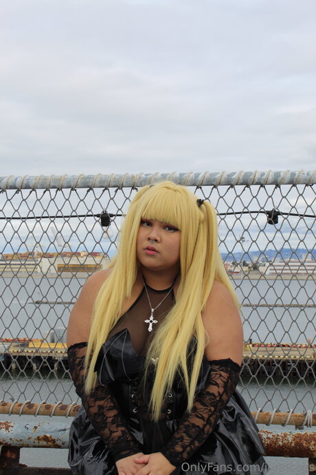 J Junni I nackt nette fotos