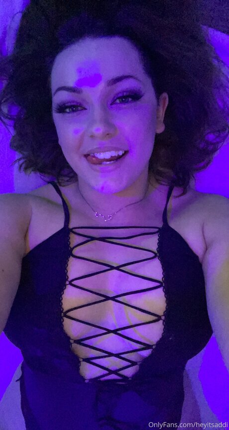 Heyitsaddi Profilfoto