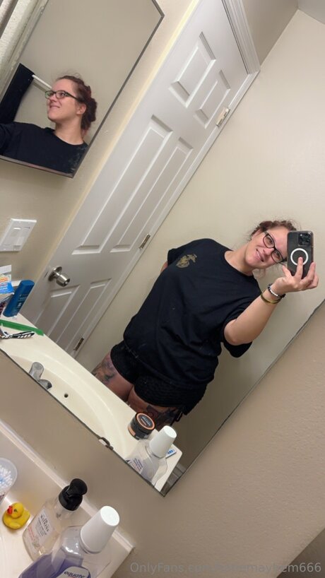 Katiemayhem666 heiße kunst foto