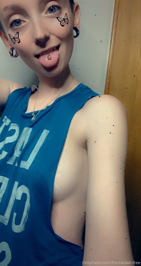 Freshkiiwii Free erotische pornostar foto