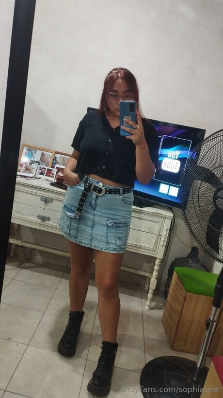 Sophiaone erotische freie bild