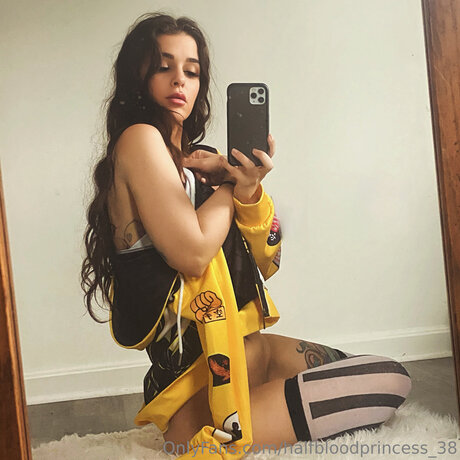 Halfbloodprincess 38 erwachsene nacktheit bild