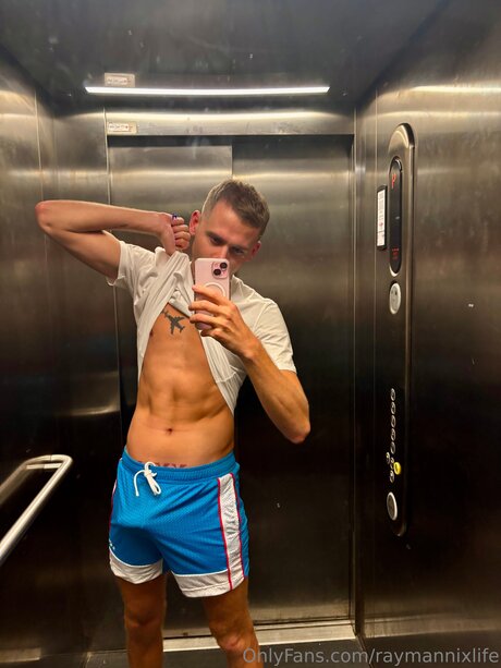 Raymannixlife xxx pornographische galerien