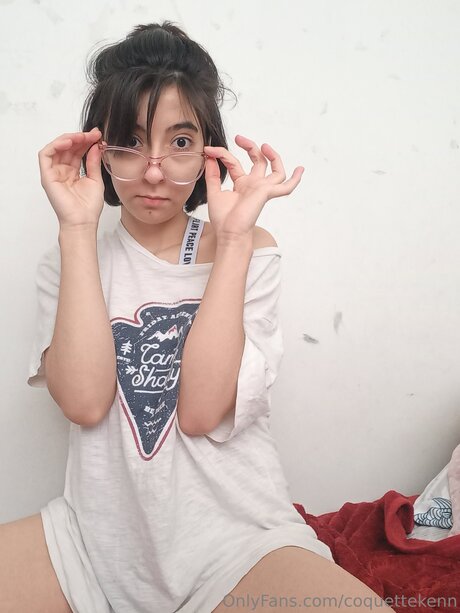 Coquettekenn nacktheit heiße foto