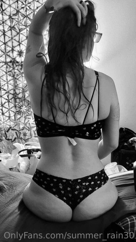 Summer Rain30 kostenlose nackte galerien