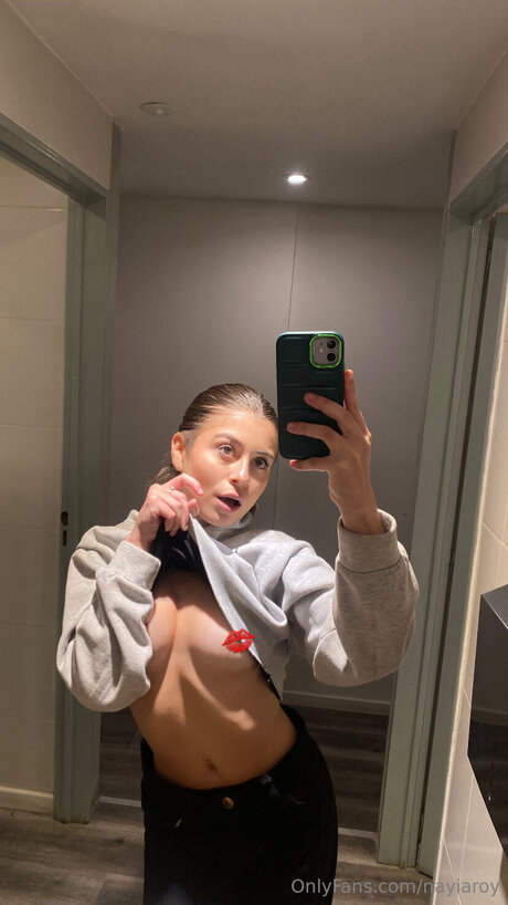 Nayiaroy sexy erotische galerie