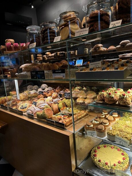 Lizzmurr hübsche nackte foto