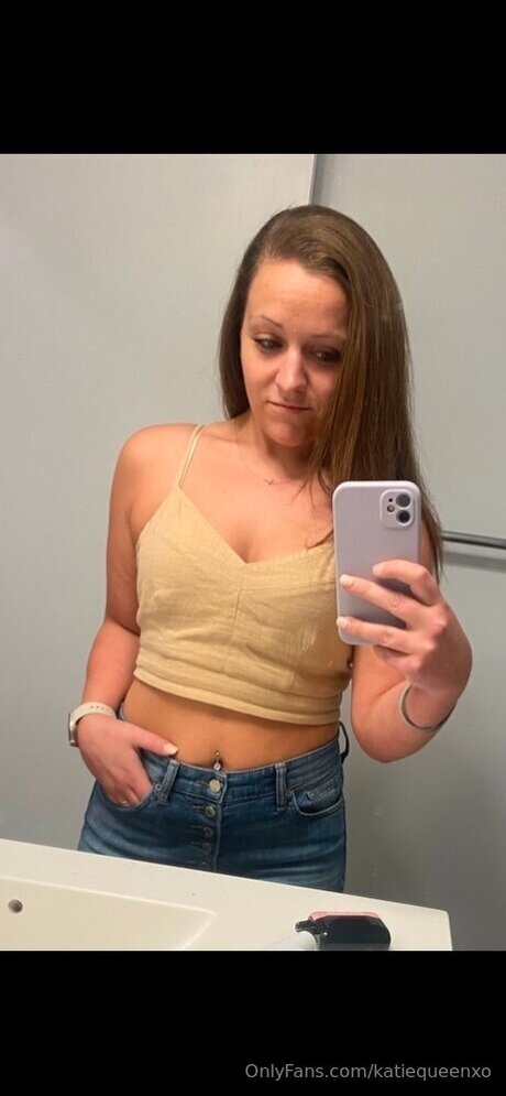 Katiequeenxo exklusive freie fotos