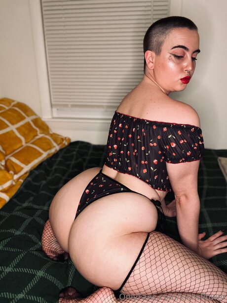 transen deepthroat onlyfans nacktheit perfekte bild