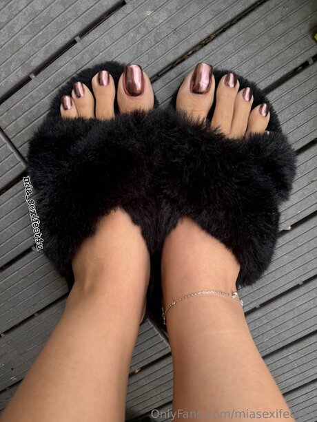 flachbrüstige onlyfans erotische pornografische foto