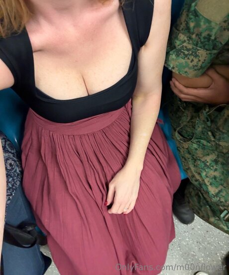 M00nflower schöne pornostar bilder