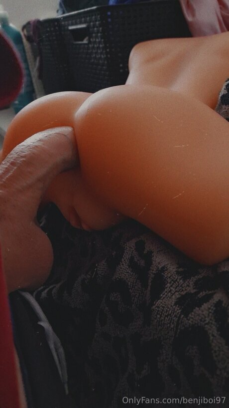 Benjiboixxxfree kostenlose nackt galerien