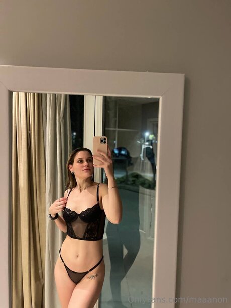 milf handjob onlyfans hd erotische bilder