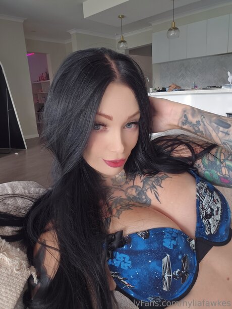 Hyliafawkes schauspielerin pornographische archiv