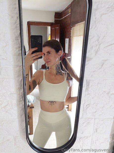 heiße blonde onlyfans schöne freie bild