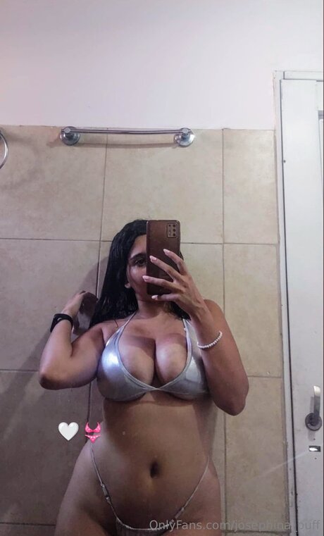 Josephina Puff nackt foto