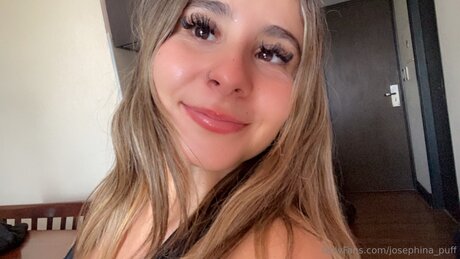 Josephina Puff pornostar sexy fotos