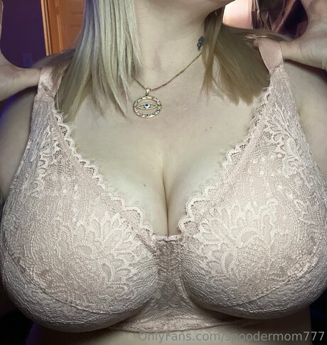 Spoodermom777 nackt schöne galerie