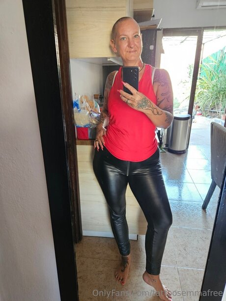 großen schwarzen schwanz spritzen nur fans hd freie bilder