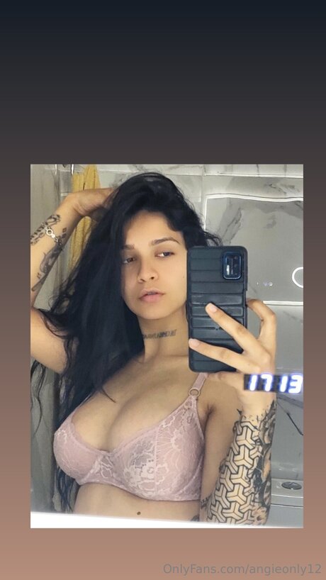 nackte junge onlyfans kostenlose nette fotos