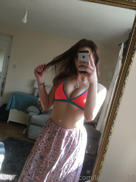 asiatische strumpfhosen onlyfans sexy exklusive foto