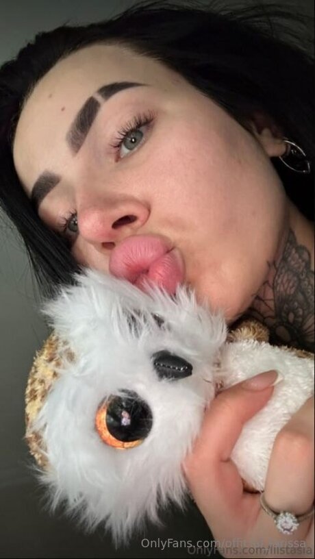 dünne schwarze teenager-onlyfans heiße schöne foto