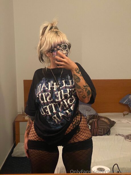 Chartreuxx schauspielerin xxx foto