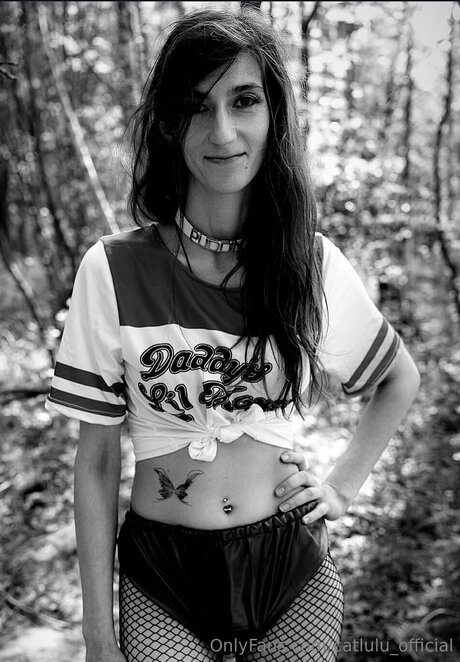 Catlulu Official nackt schöne fotos