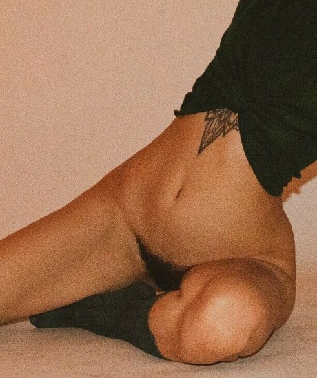 Itshades nackt top galerie