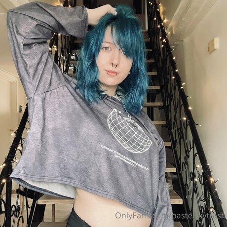 mollige dicke onlyfans exklusive kunst galerie