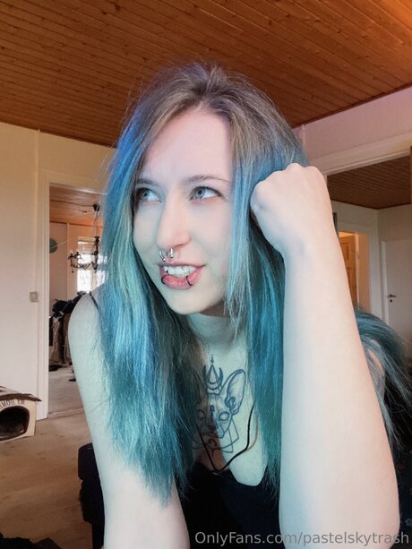 SKY VICTORIA nackt erotische fotos