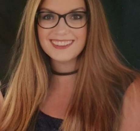 asiatische gilf-onlyfans schöne heiße foto