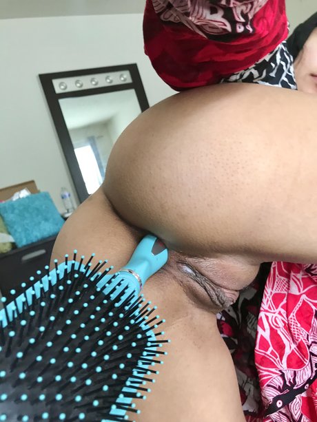 Farysht schauspielerin heiße bild