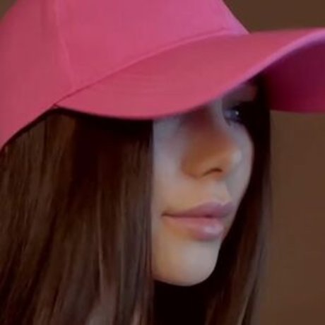 Hollyextra top akt bild