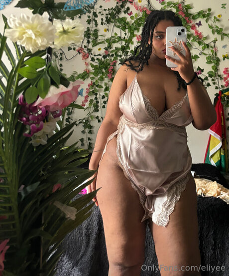 Eliyee pornostar kunst bild