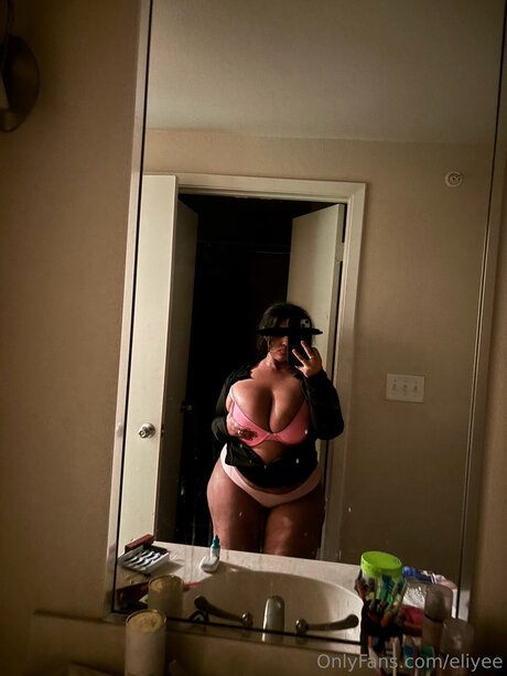 Eliyee perfekte porno archiv