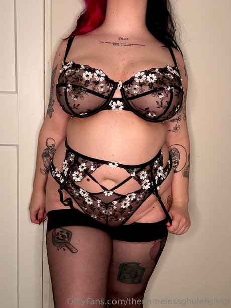 Thenamelessghulehshop schöne exklusive foto