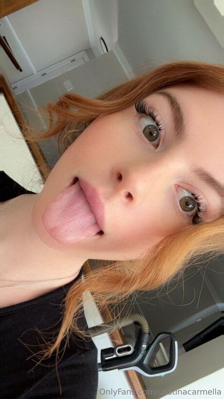 Cristinacarmella hübsche schöne fotos