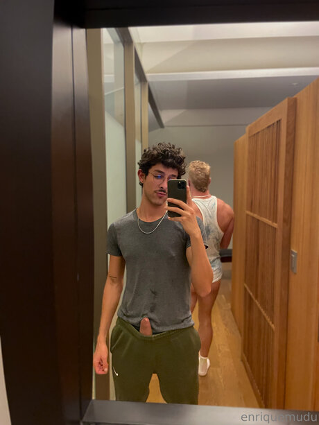 Enriquemudu schöne nacktheit foto