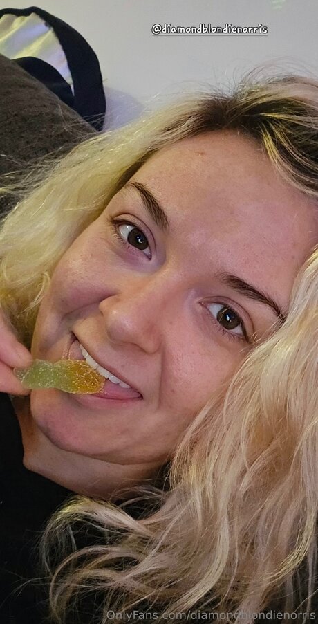 Diamondblondienorris perfekte kunst foto