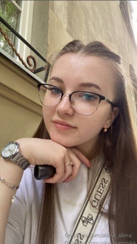 Alima Alima model nackt archiv