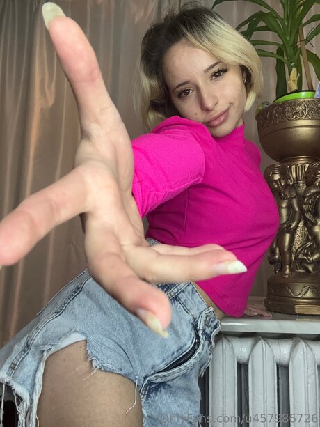 Little Evelyn schöne sexy bilder