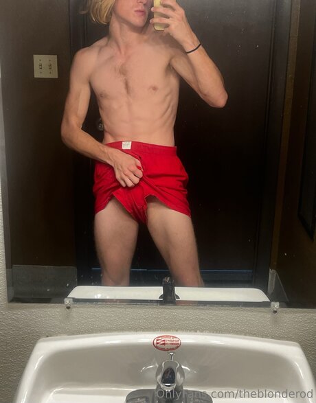 vollbusige brünette onlyfans perfekte sex bilder