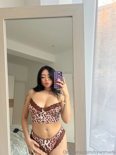 zierliche milf onlyfans beste freie fotos