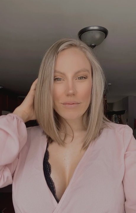 schwarze dessous onlyfans nackt hübsche bilder