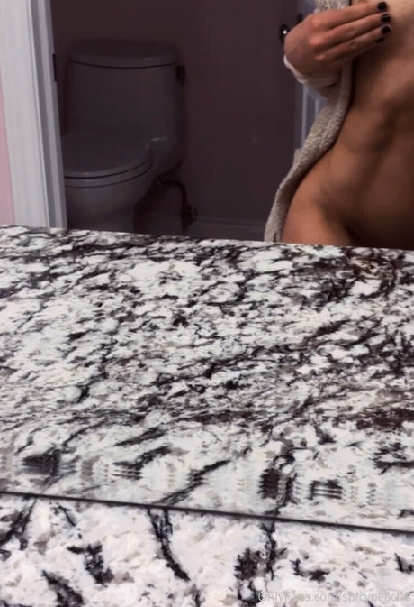 kurvige milf-onlyfans erwachsene schöne bilder