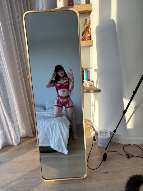 Laararose erwachsene porno galerie